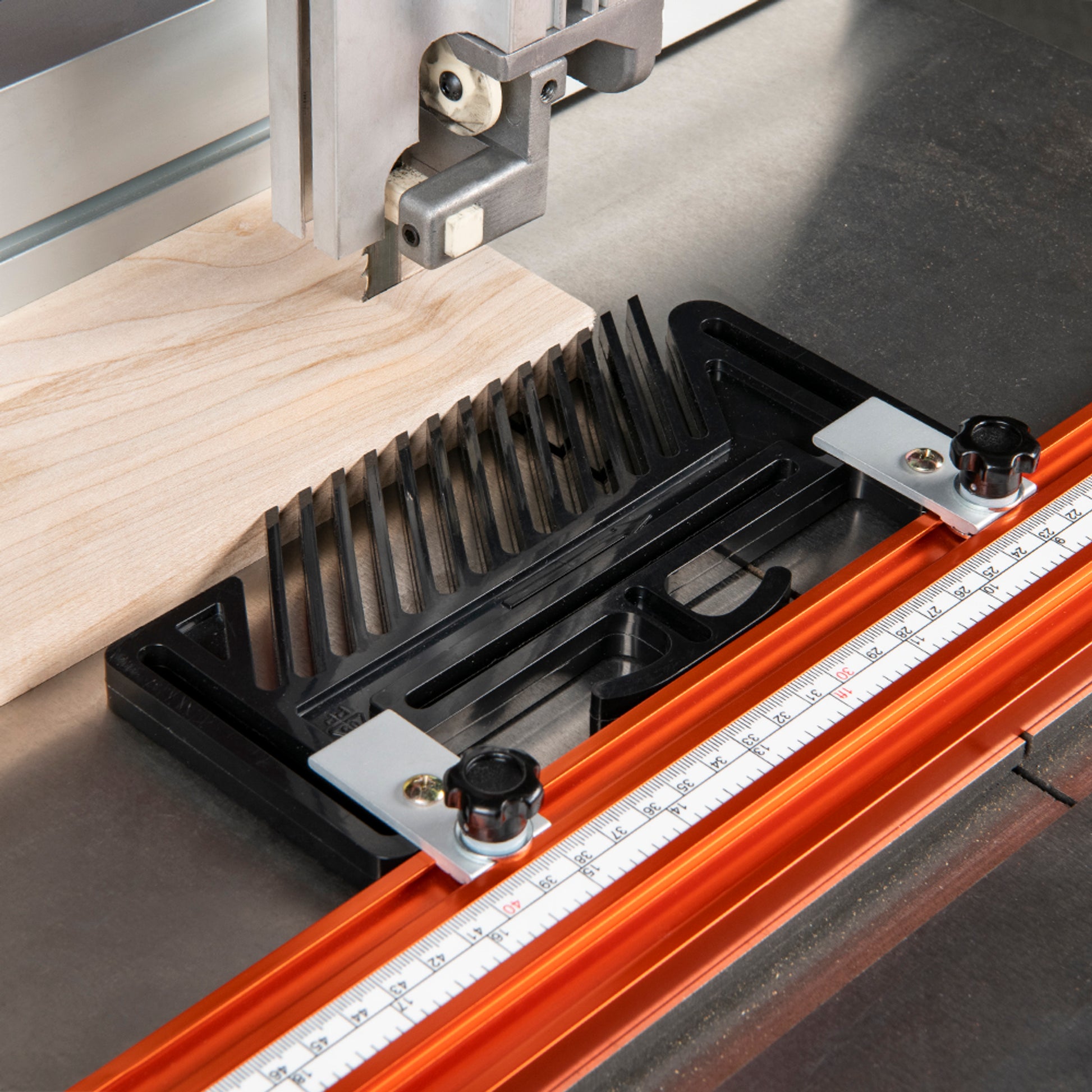Featherboard for Progrip Clamp