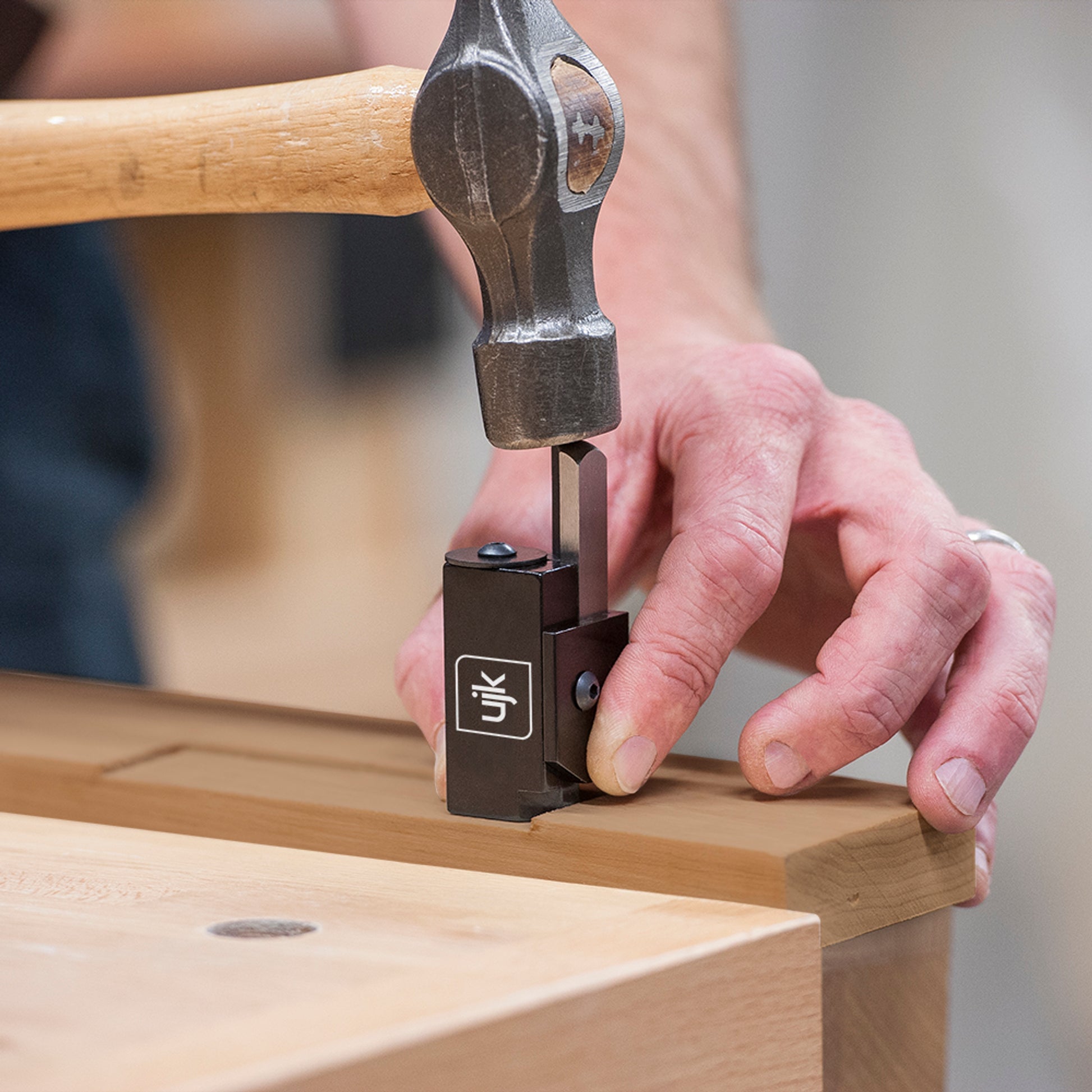 Corner Chisel