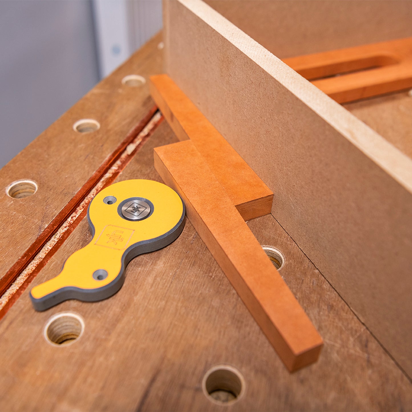 Surface Cam Clamps (Pair)
