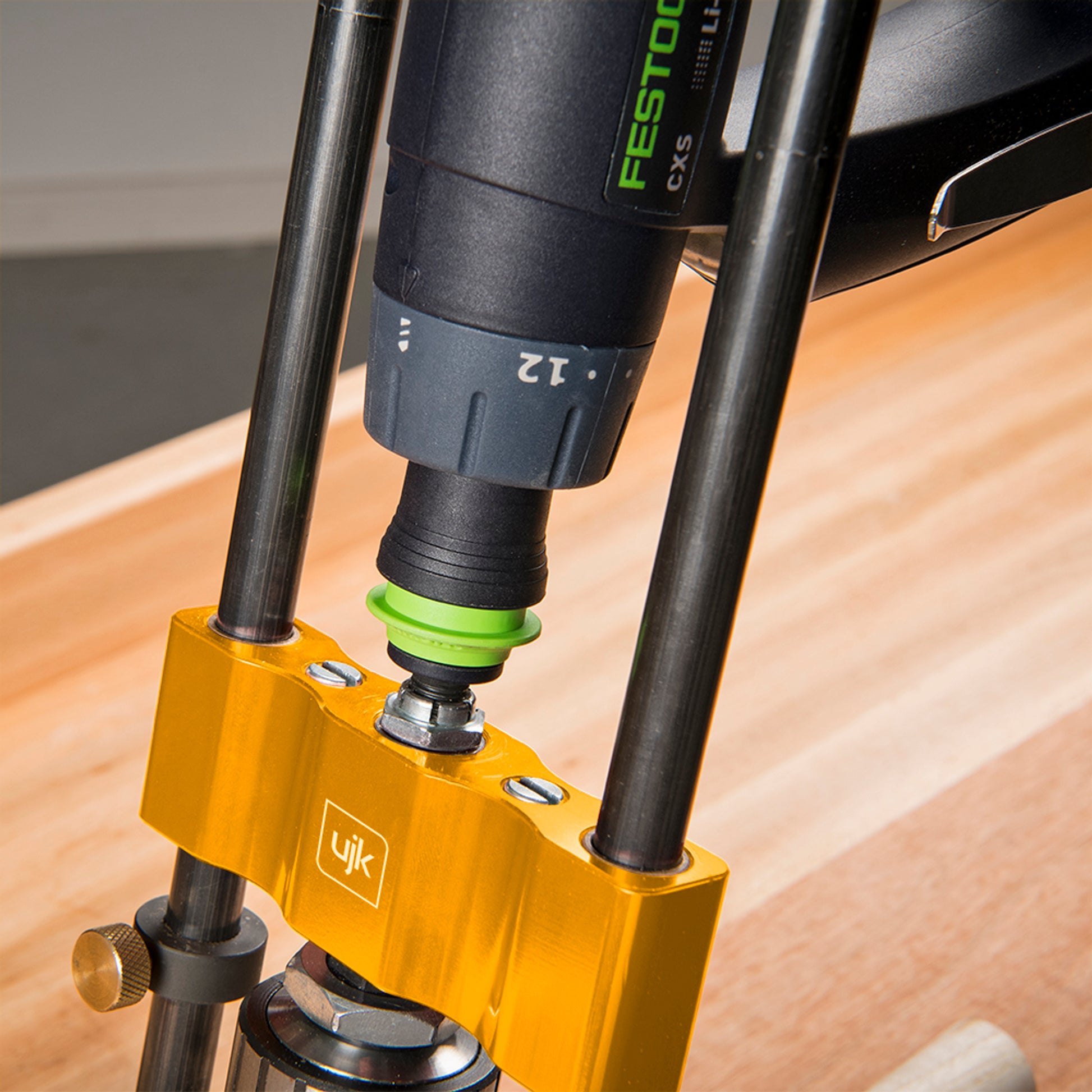 Drill Guide with 10mm Chuck