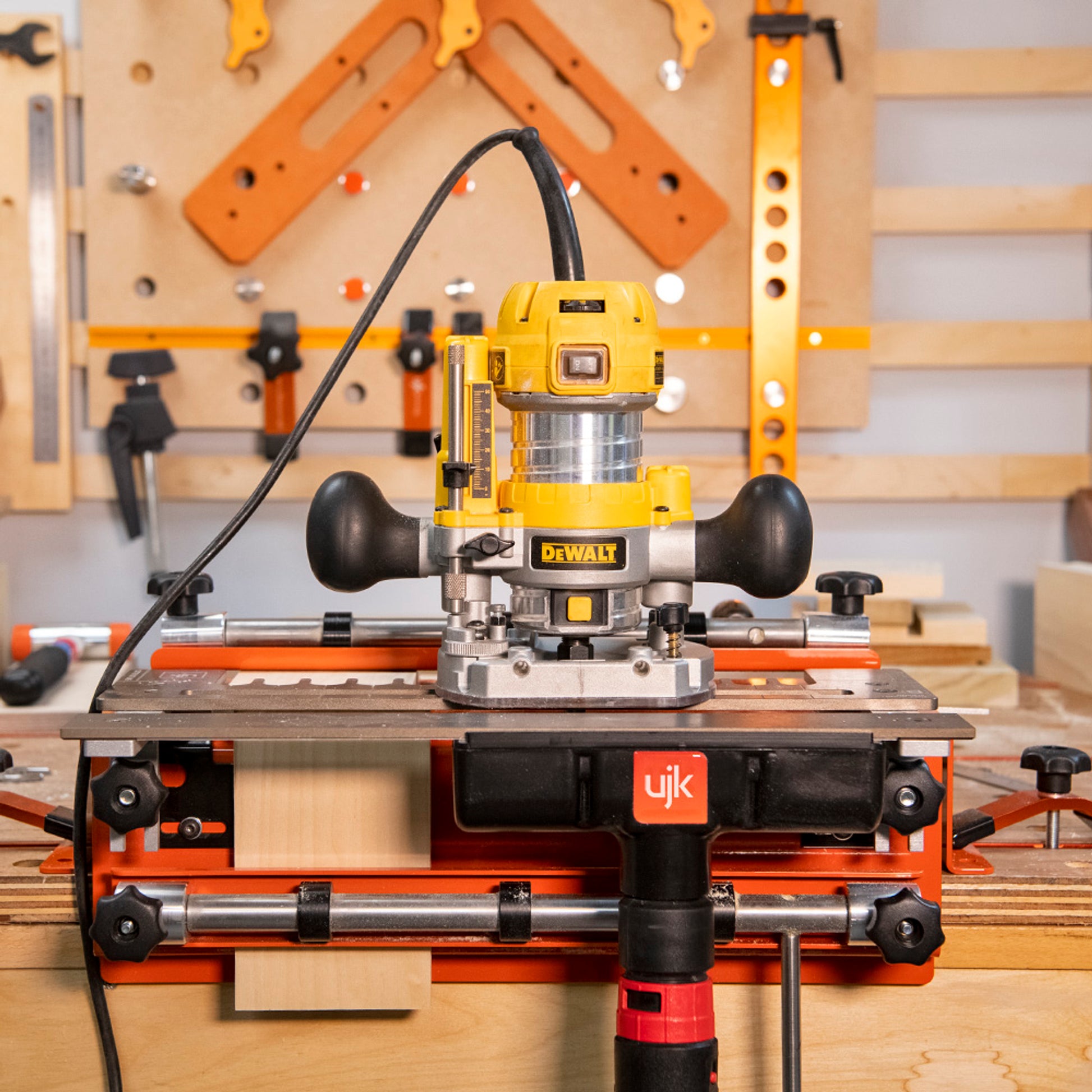 Universal Dovetail Jig