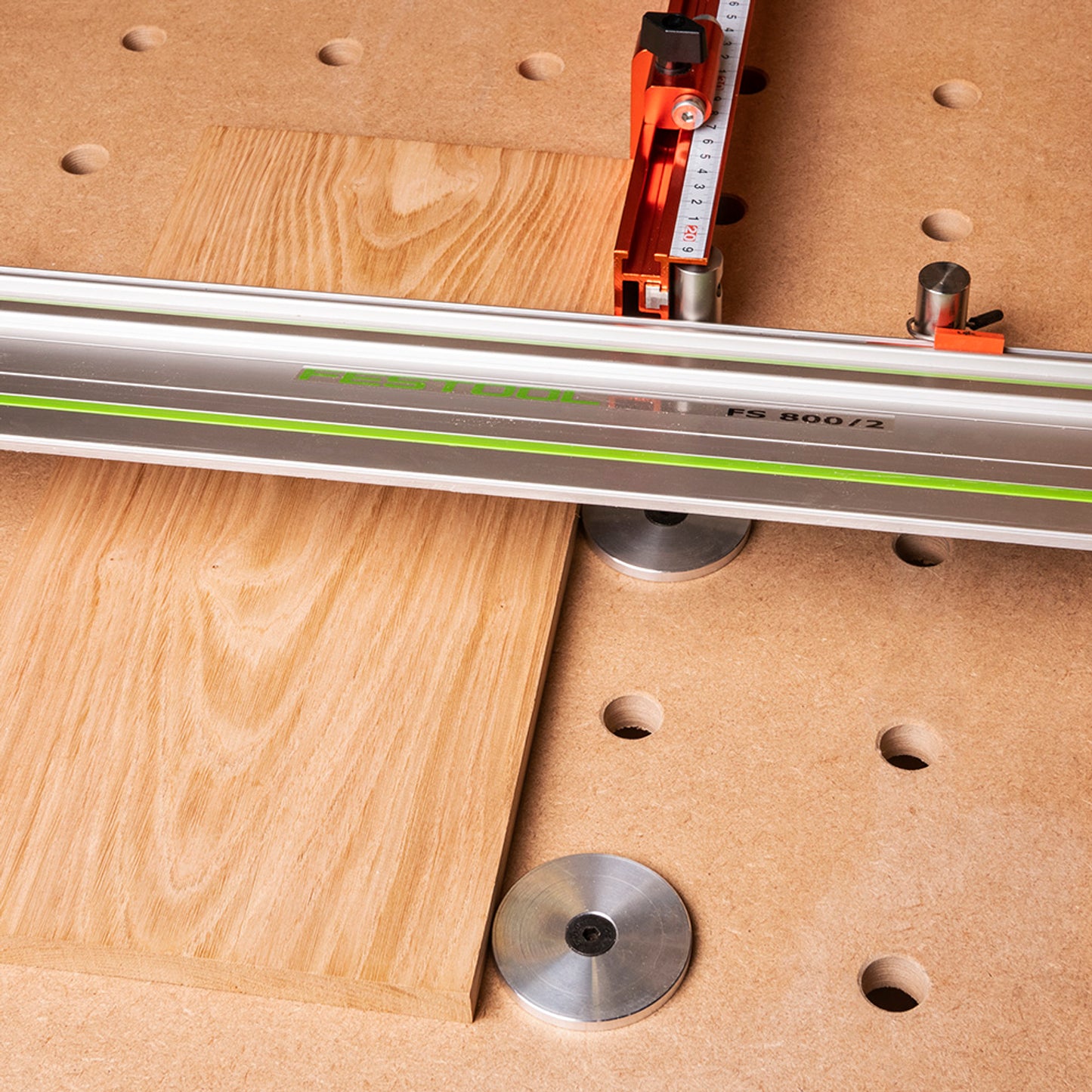 Fence and Length Stop for Guide Rail Saws