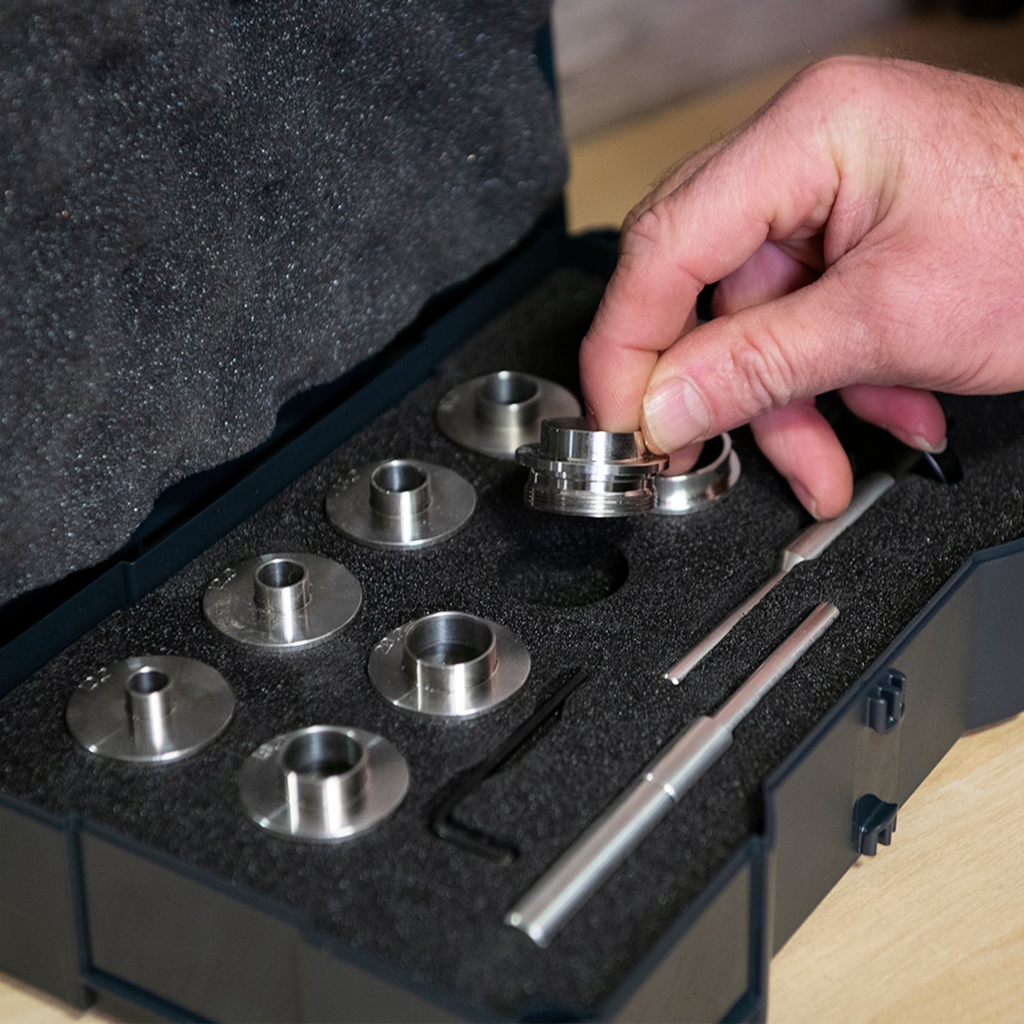 Stainless Steel Metric Threaded Guide Bush Set