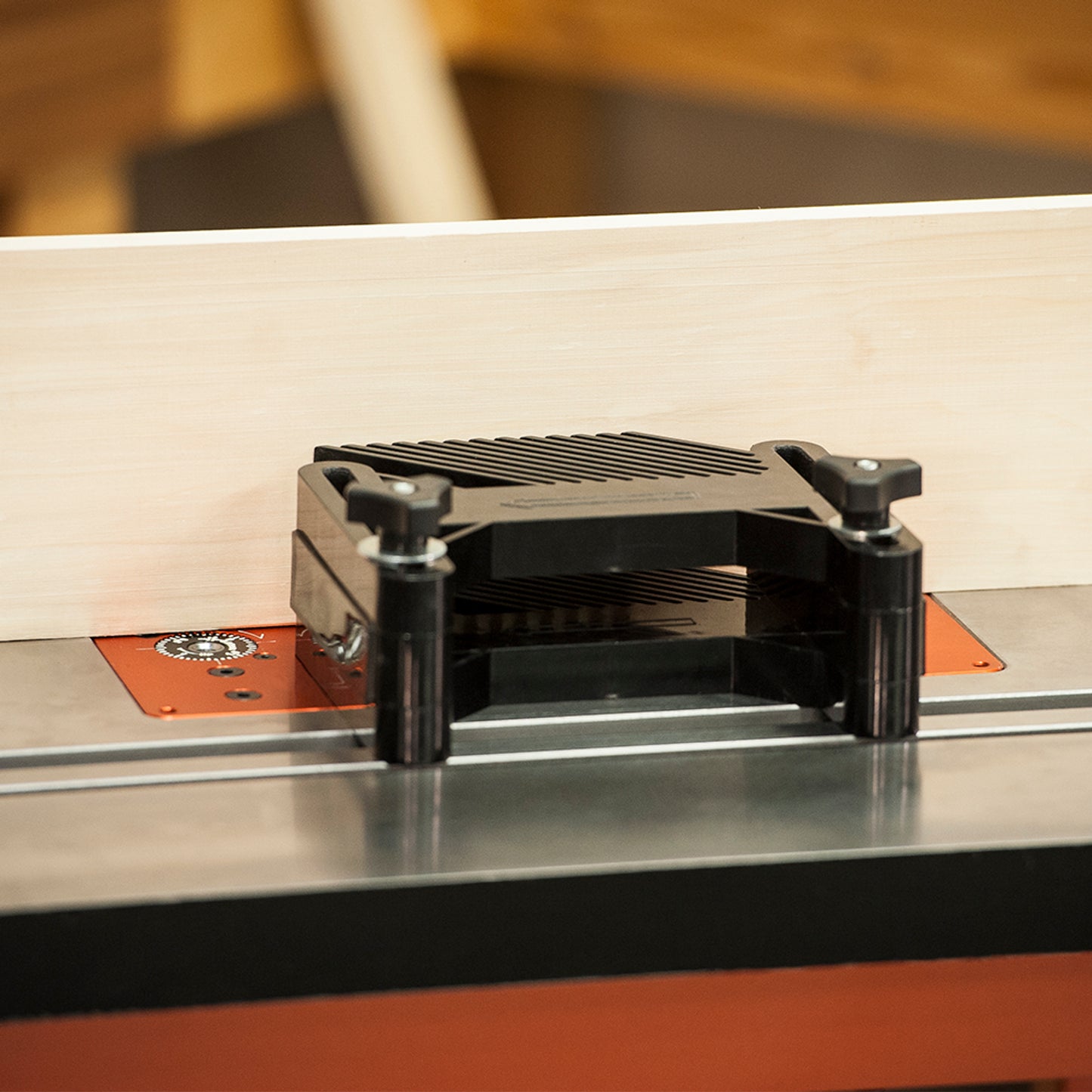 Double Horizontal Featherboards