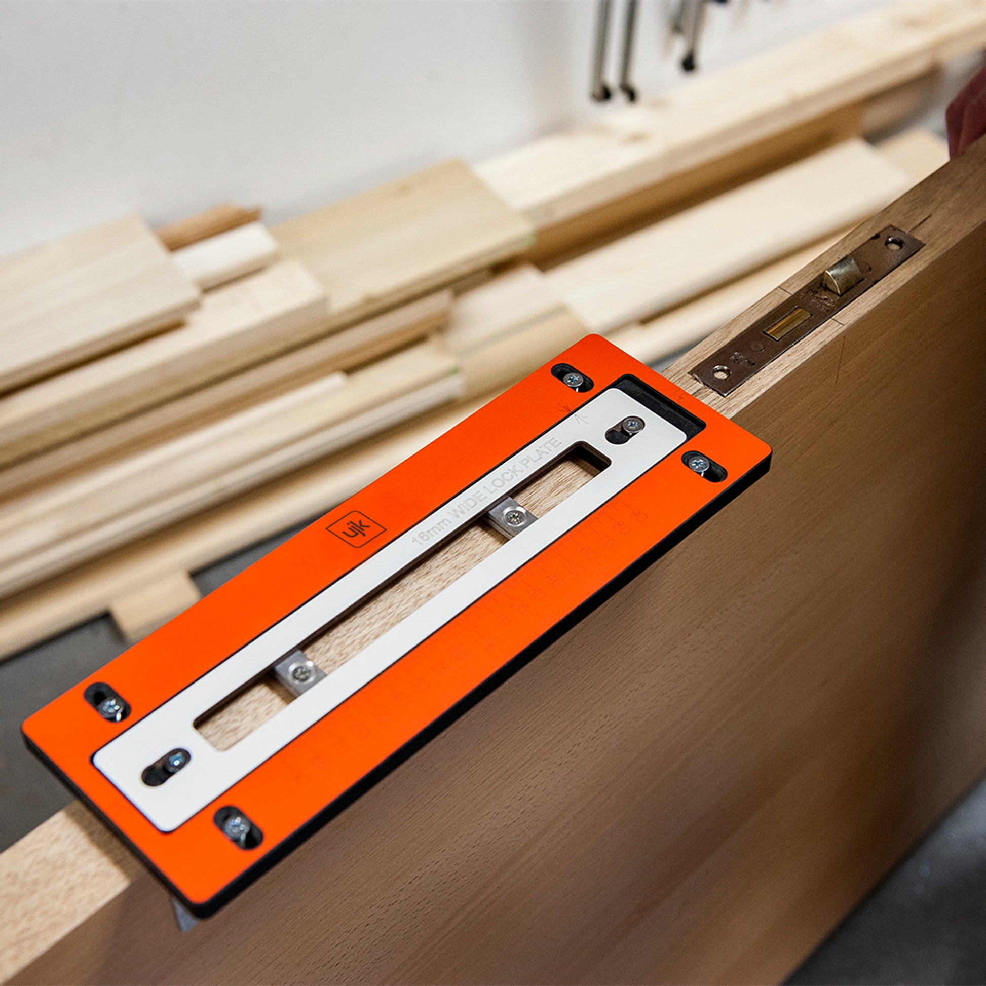 Compact Lock Jig