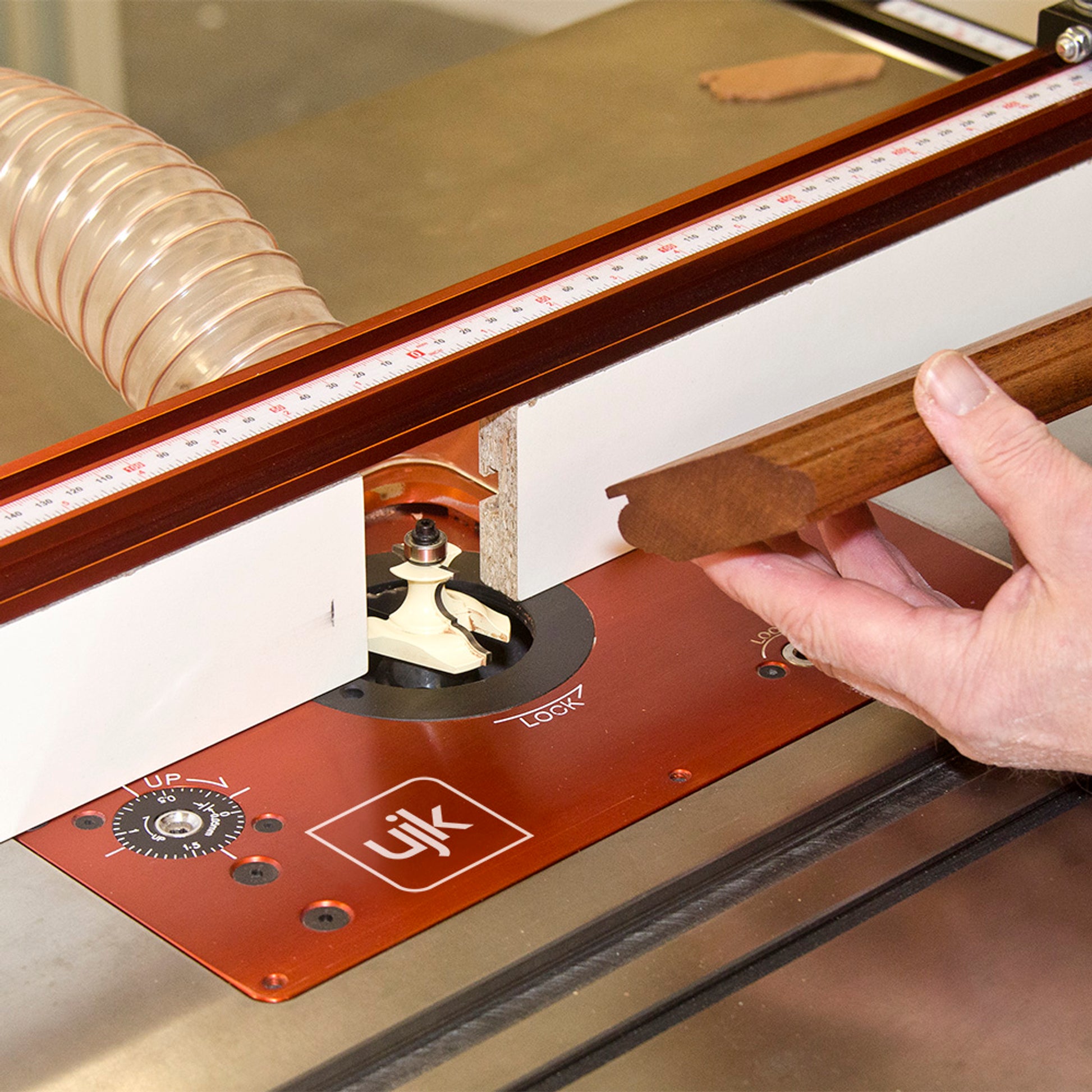 Professional Router Table