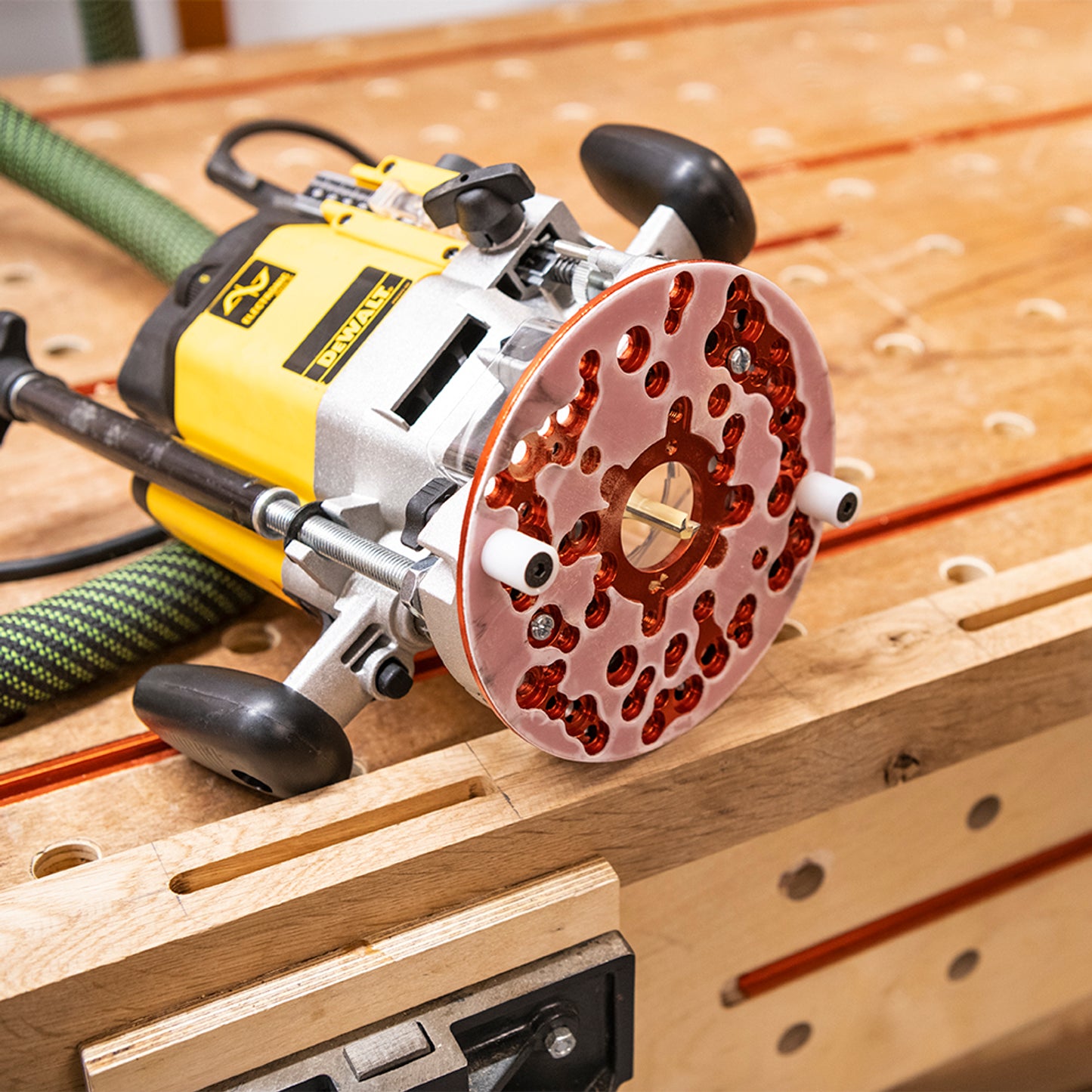 Universal Sub-Base & Fixing Kit